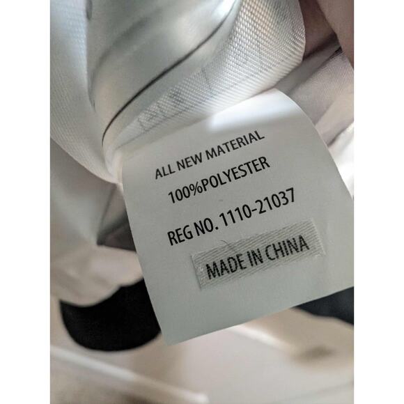 Disney Marvel Black Widow Reversible Jacket Kid Size 13 Red Black Silver Pocket - Picture 9 of 12